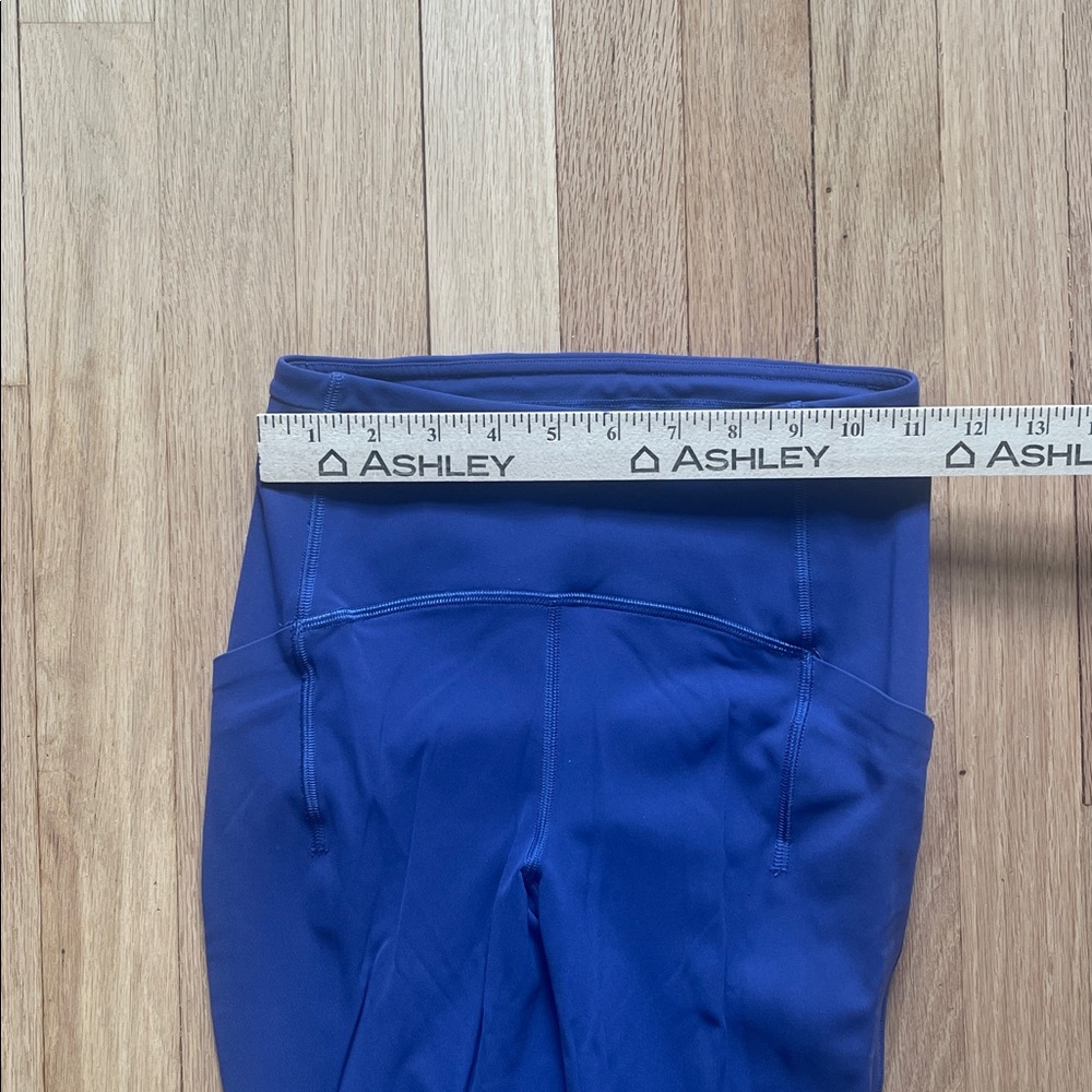 Lululemon Blue High-Waisted Leggings size 2 - Picture 11 of 11